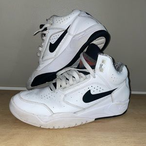 Nike Air Flight Lite II Mid